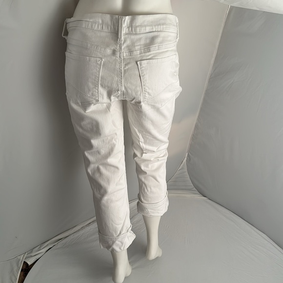 Not Your Daughter’s Jeans NYDJ Dayla cuffed capri white jeans - Picture 4 of 14